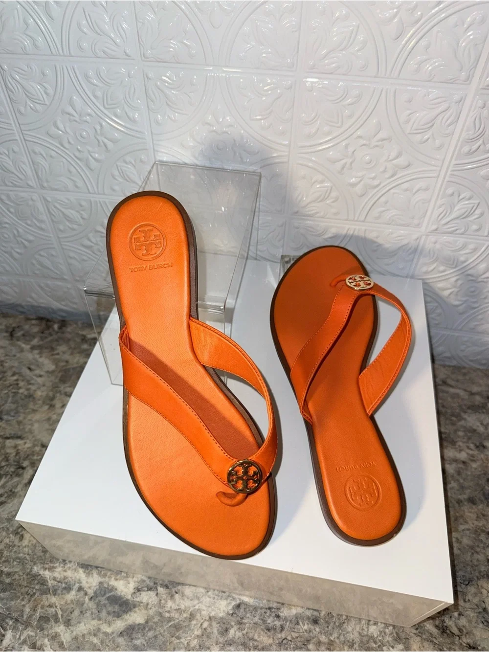 NWOB Authentic Tory Burch Benton Thong Sandals
